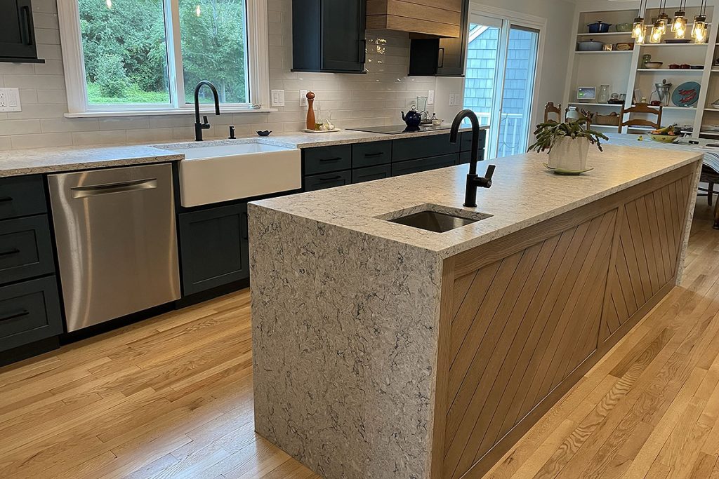 Shelburne Oak & Blue Kitchen Apron Sink and Waterfall Countertop